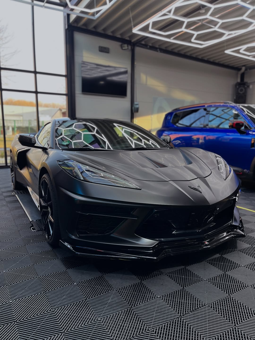 Corvette C8 x Satin Black 🦇