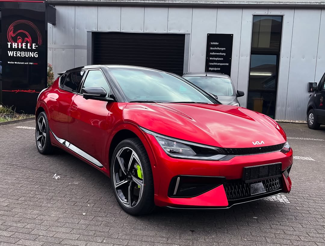 Kia ev6 gt - Ultra Gloss Candy Fire Red + PPF Frontpaket