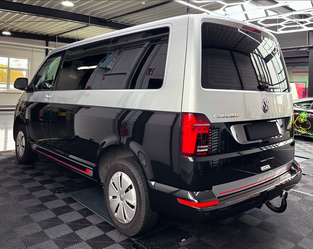 VW T6 two tone ⬜️⬛️